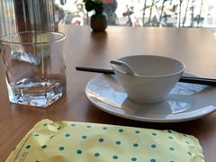 餐具摆设-莲餐厅·湖北菜·藕汤是头牌(愚园路店)