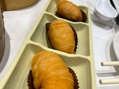 榴莲千丝酥-稻香酒家·34年老字号·港式粤菜(汉街店)