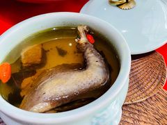 红枣枸杞乌鸡汤-荷风细雨·中国茶宴(碧云店)