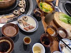 -阿山卓·野生菌火锅·纳西火塘烤肉