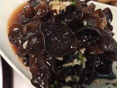 -超越炭火牛蛙火锅鸡(河东店)