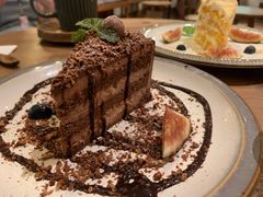 -懒鱼时光馆(沙坪坝店)