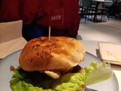 -必胜客(周浦万达店)