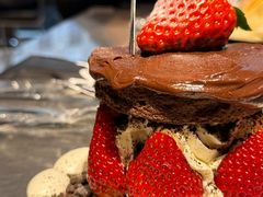 -W COLLECTIVE  DESSERT SHOP