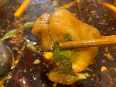 -肖肖酸萝卜鱼火锅(总店)