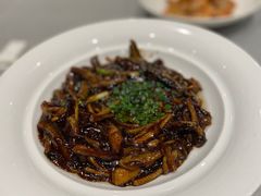 油爆鳝丝-老正兴菜馆(福州路店)