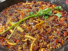 -鸿顺老铁锅美蛙鱼府(解放碑店)