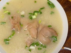-中和裴氏蹄花(府河路店)