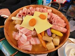 -炙韩料理·部队锅专门店