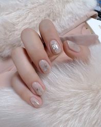 -悦指间美甲美睫