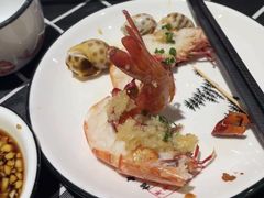 -三亚火车头万人海鲜广场