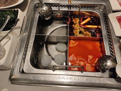 -海底捞火锅(关山保利店)