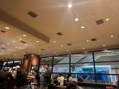 -星巴克(上海虹桥新天地二店)