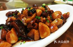 Eel with Chestnuts