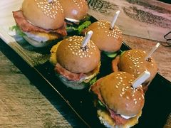 -Helens海伦司小酒馆(红旗南路店)