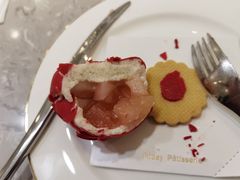 -Fridi Patisserie Cafe