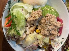 -POKEE VIA&Brunch·维娅(重庆来福士店)