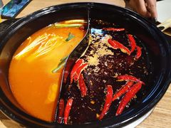 -烫麻小郡肝串串火锅(首创奥特莱斯店)