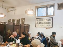 -聚首堂·特色小吃·肘子(什刹海德胜门店)
