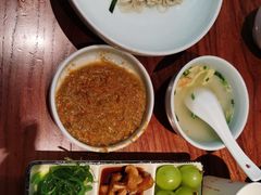 -裕兴记•蟹黄面馆(人民广场店)