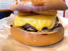 -LESCEDARS Brasserie Bistro香柏树