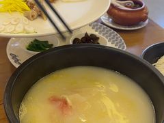 -桥香园云南过桥米线(红龙井店)