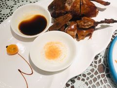 脆皮炸乳鸽-鹭江宾馆·观海餐厅