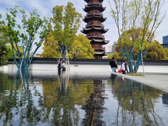 -龙华寺