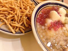 -正南齐北·老街糯米团(洪崖洞店)