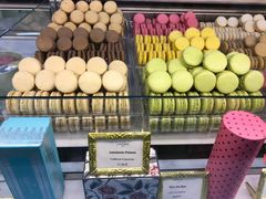 -ladurée(戴高乐机场T 2F店)