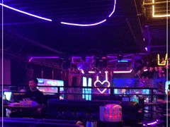 -vimi便利店酒吧