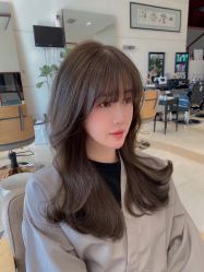 -Hello Lady发型设计