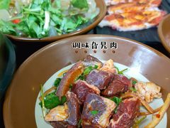 调味旮沓肉-喝丢一只鞋·东北烤肉·烧烤·铜火锅(江宁店)