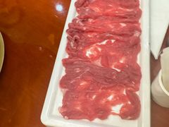 -元一希尔顿酒店·鲜切牛肉火锅禅自助餐厅