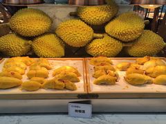 -川骄海鲜自助(王府井奥莱UP TOWN店原世界之花店)