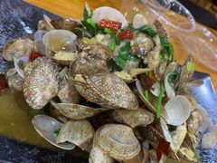 -老东镇啤酒屋海鲜加工·蒸汽海鲜·海鲜烧烤(台东店)