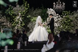 -拉瑞娜LaReine婚纱礼服高级定制