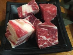 雪花牛肉粒-丽江庭院之爱在路上(西单店)
