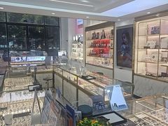 -世纪大明眼镜·林德伯格·蔡司官方授权店(武昌旗舰店)