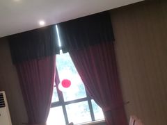 -丽华园(青少年宫店)