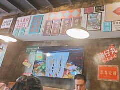 -肥汁米蘭香港米线(定西路店)