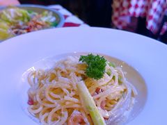 -鲨鱼美式餐厅酒吧Sharky