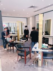 -Kraemer Paris苏豪路易士·嘉玛发廊