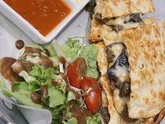 香肠蘑菇芝士饼-榖屋house of flour(张江首店)