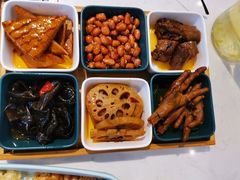 -蛙两只美蛙鱼头火锅(恒茂店)