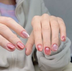 -UU·NAIL美甲美睫專門店
