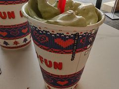 -DQ·蛋糕·冰淇淋(大宁国际商业广场店)