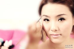 -上海彩妆秀摄影设计有限公司