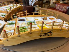 -香麒园·过桥米线·南湖雅宴