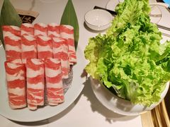 一级肥牛-领鲜天下·焗海鲜·花胶鸡(天目里店)